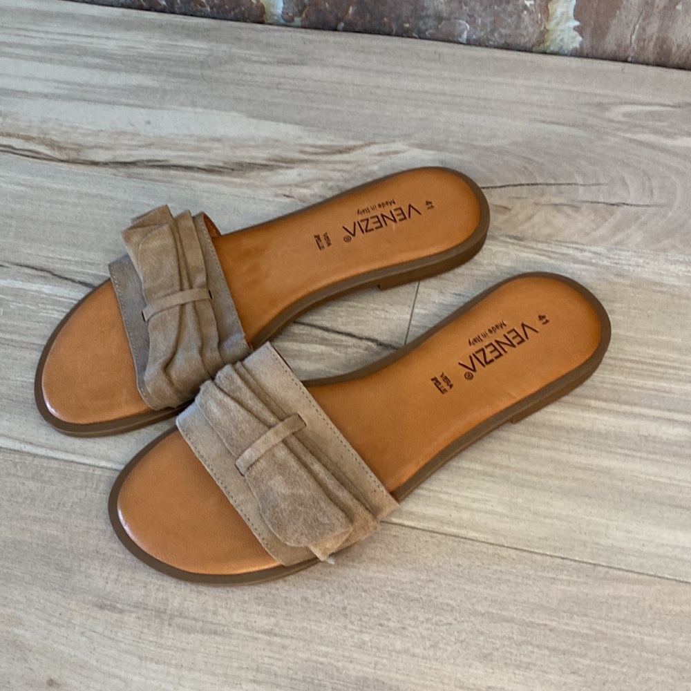 Venezia Beautiful Leather Sandals